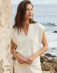 Morgan V-Neck Top soft fleece short sleeve minimalist design