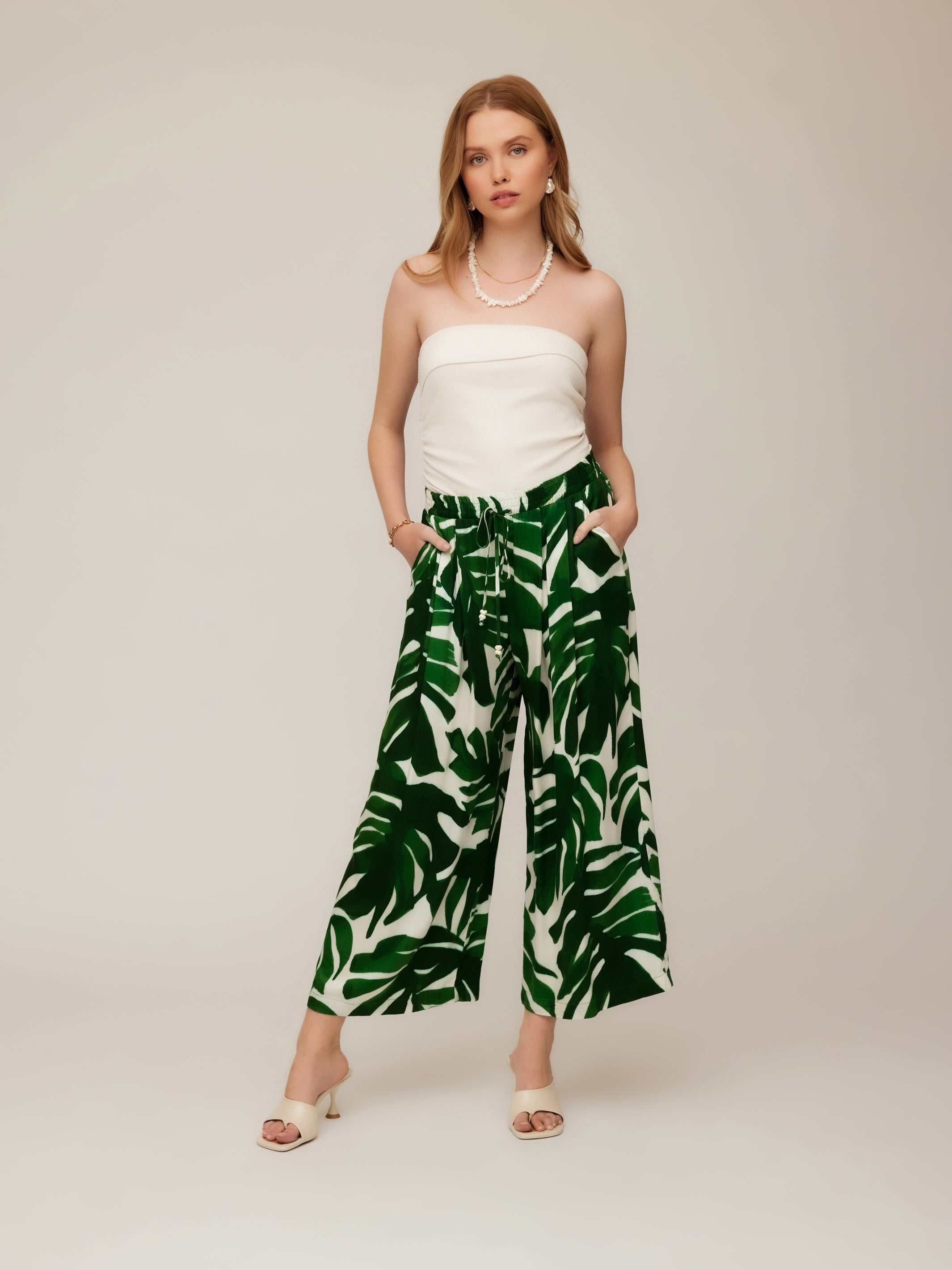 Etta Cropped Drawstring Pants