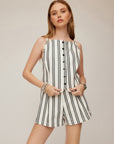 Elis Sleeveless Button-Up Top