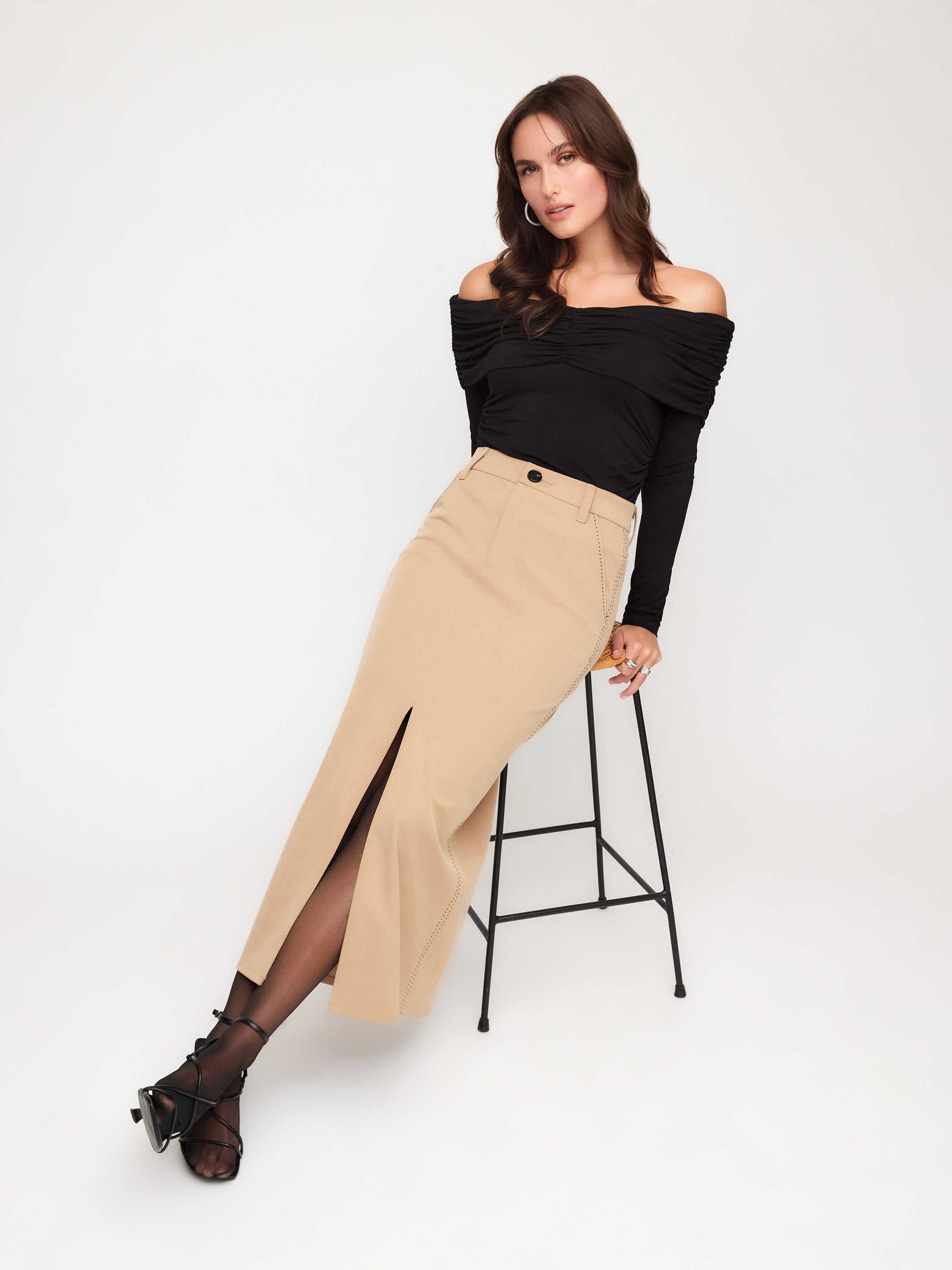 Bella Off-The-Shoulder Top