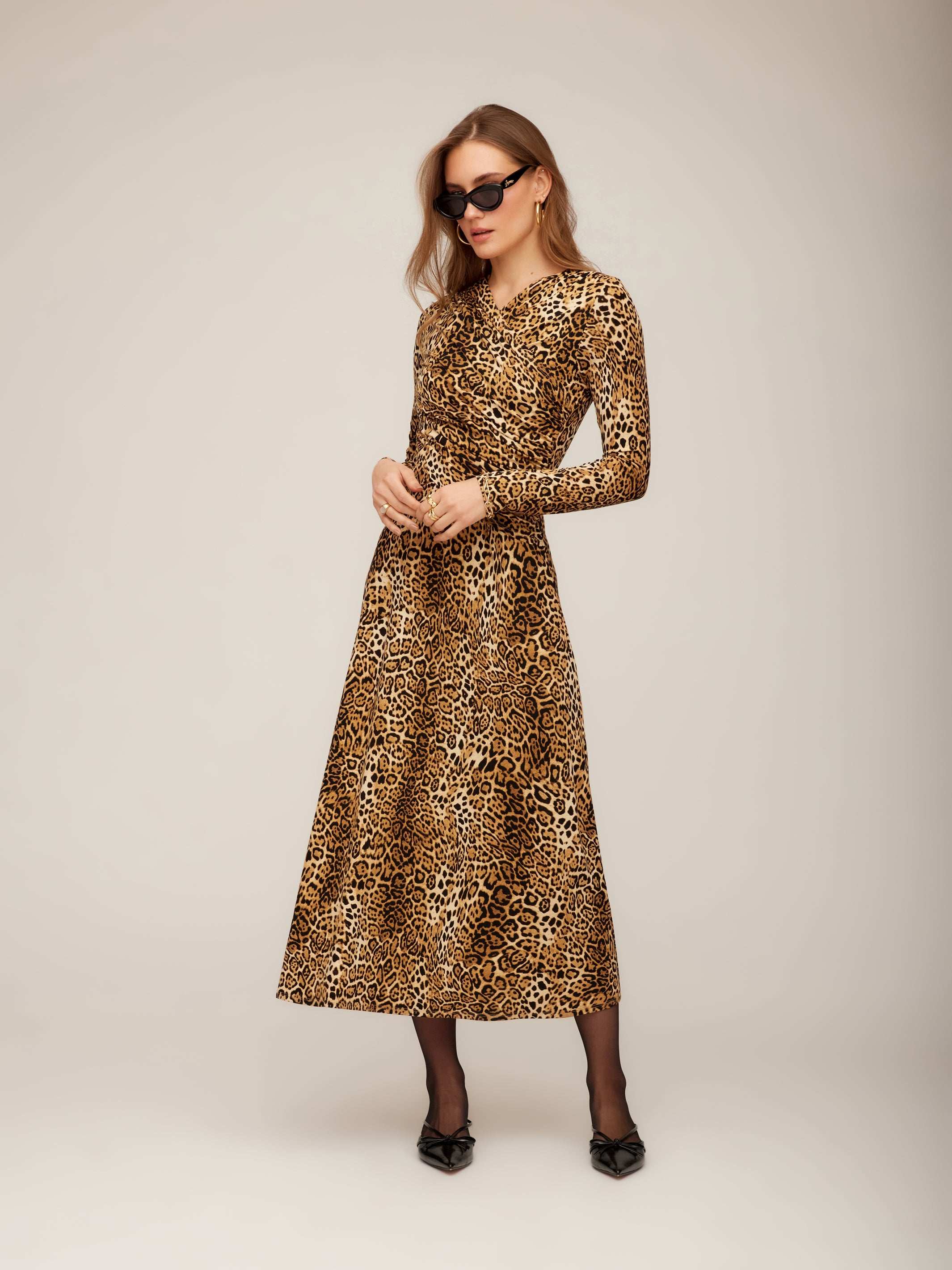 Fifteen Twenty Kourtney Cross Front Midi Dress - Leopard Fifteen Twenty Kourtney Cross Front Midi Dress - Leopard