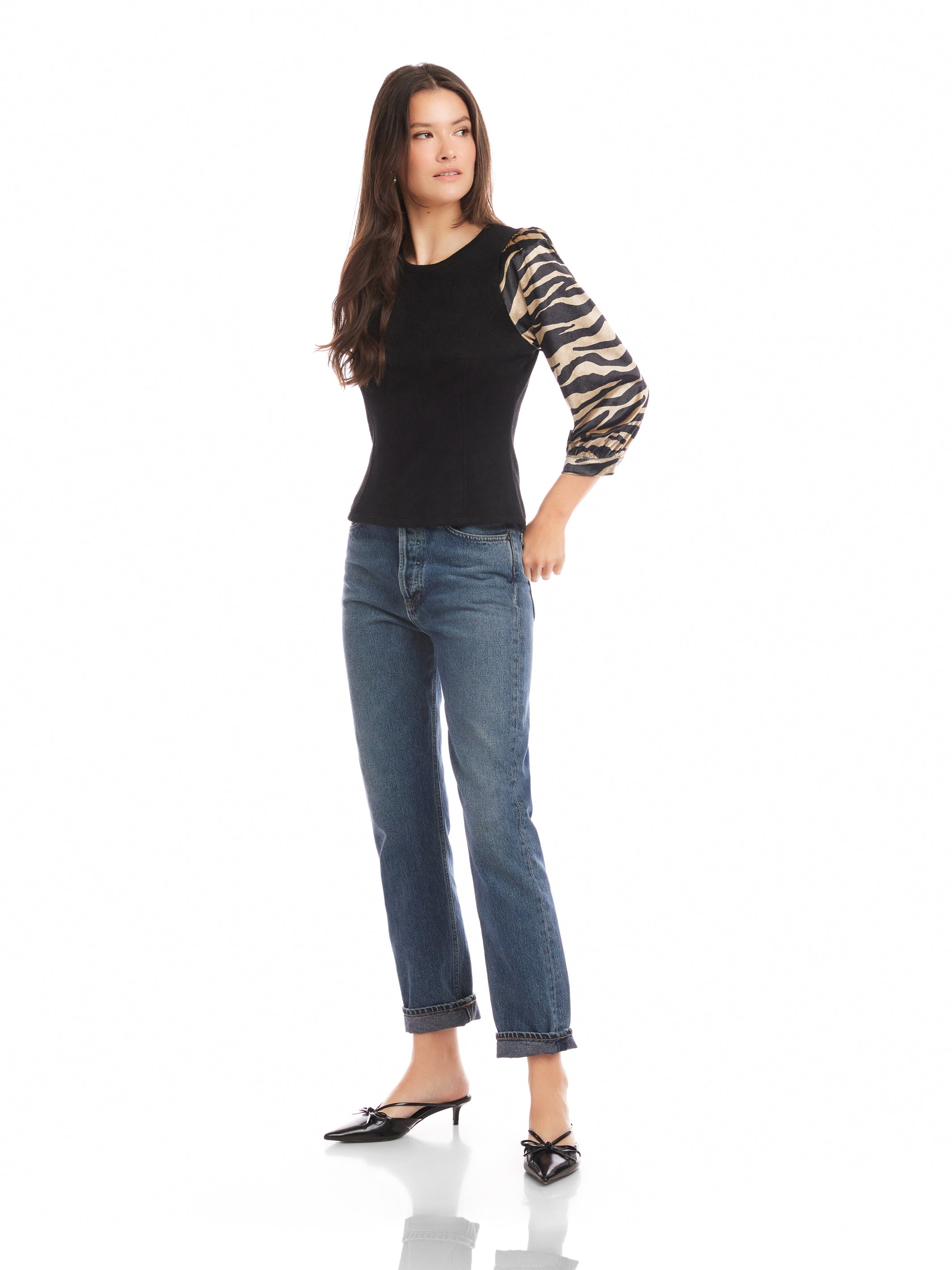 Contrast Lory Velvet Top