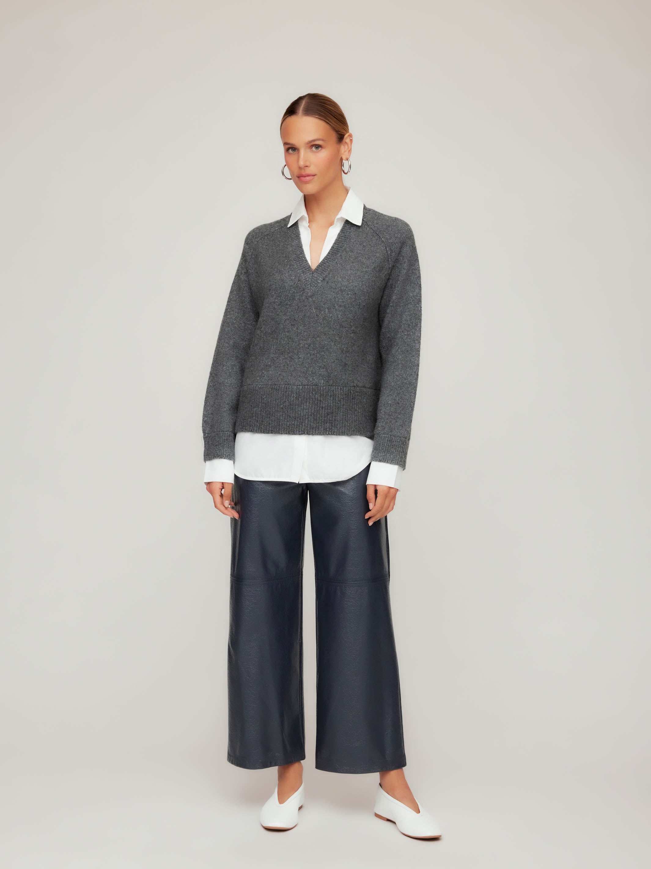 Faux Patent Leather Cropped Pants - Stylish & Modern High-Shine