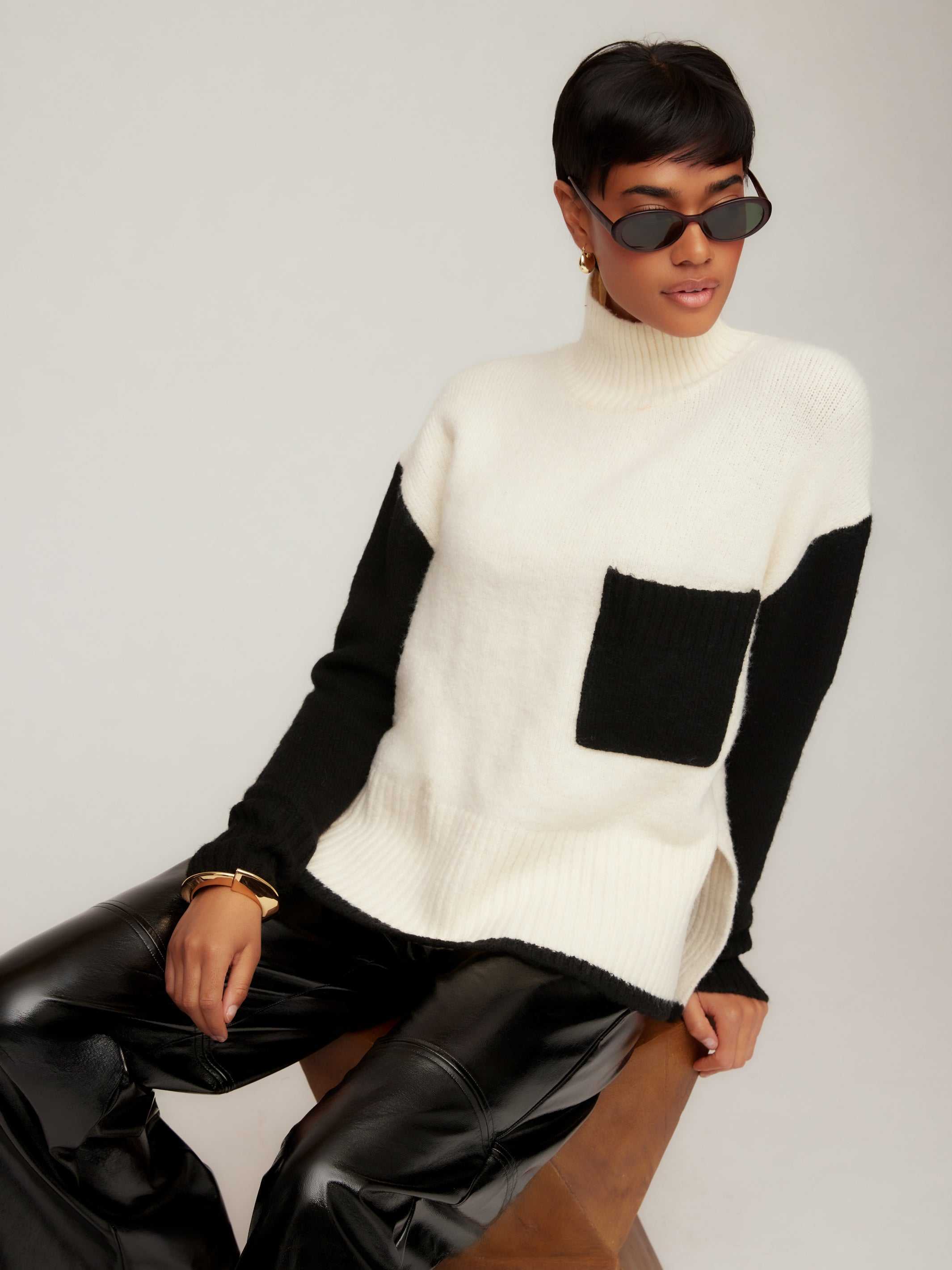 Colette Turtleneck Sweater - Cozy, Stylish and Warm for Any