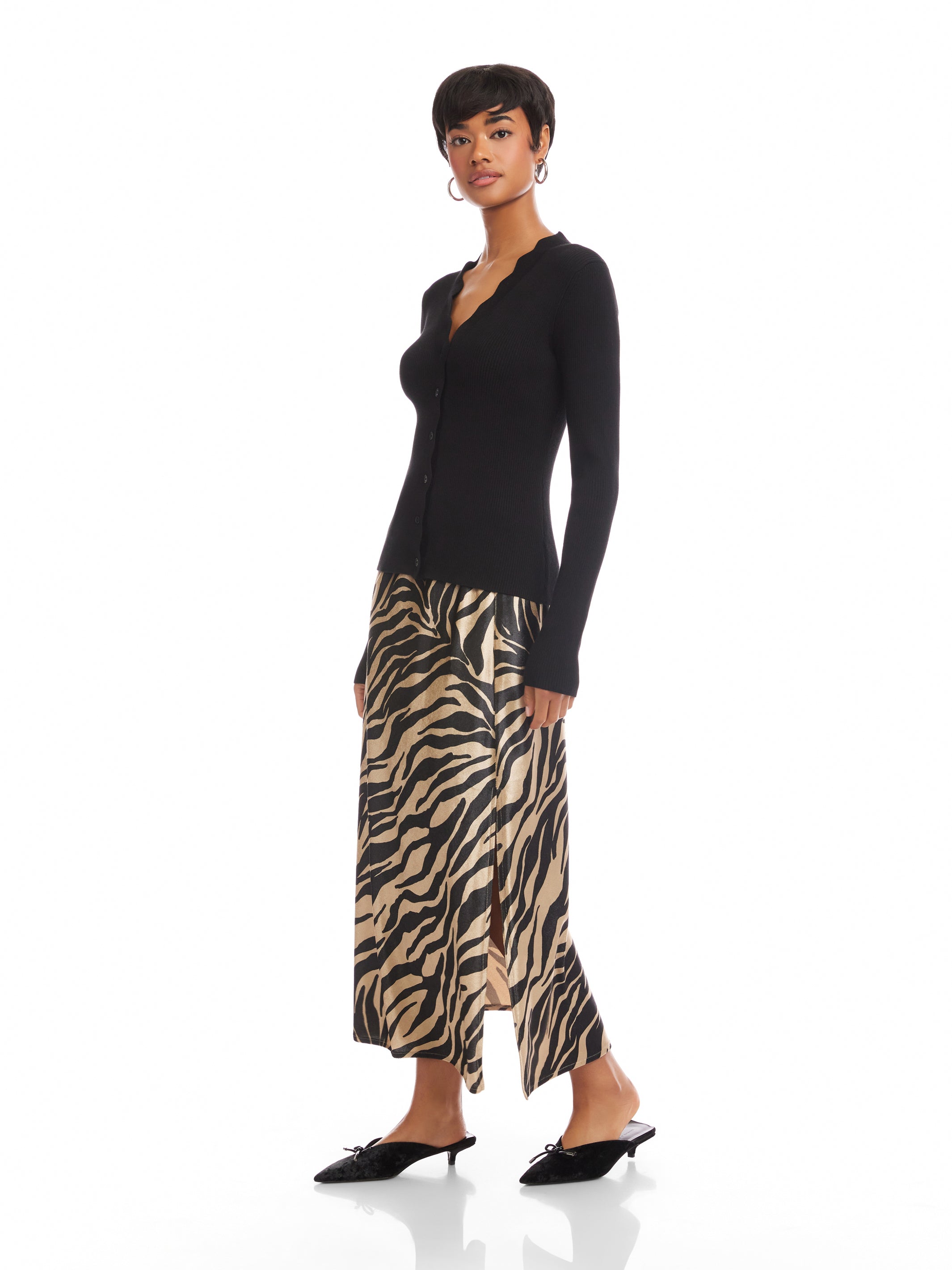 Bliss Scallop Edge Cardigan | Fifteen Twenty Clothing