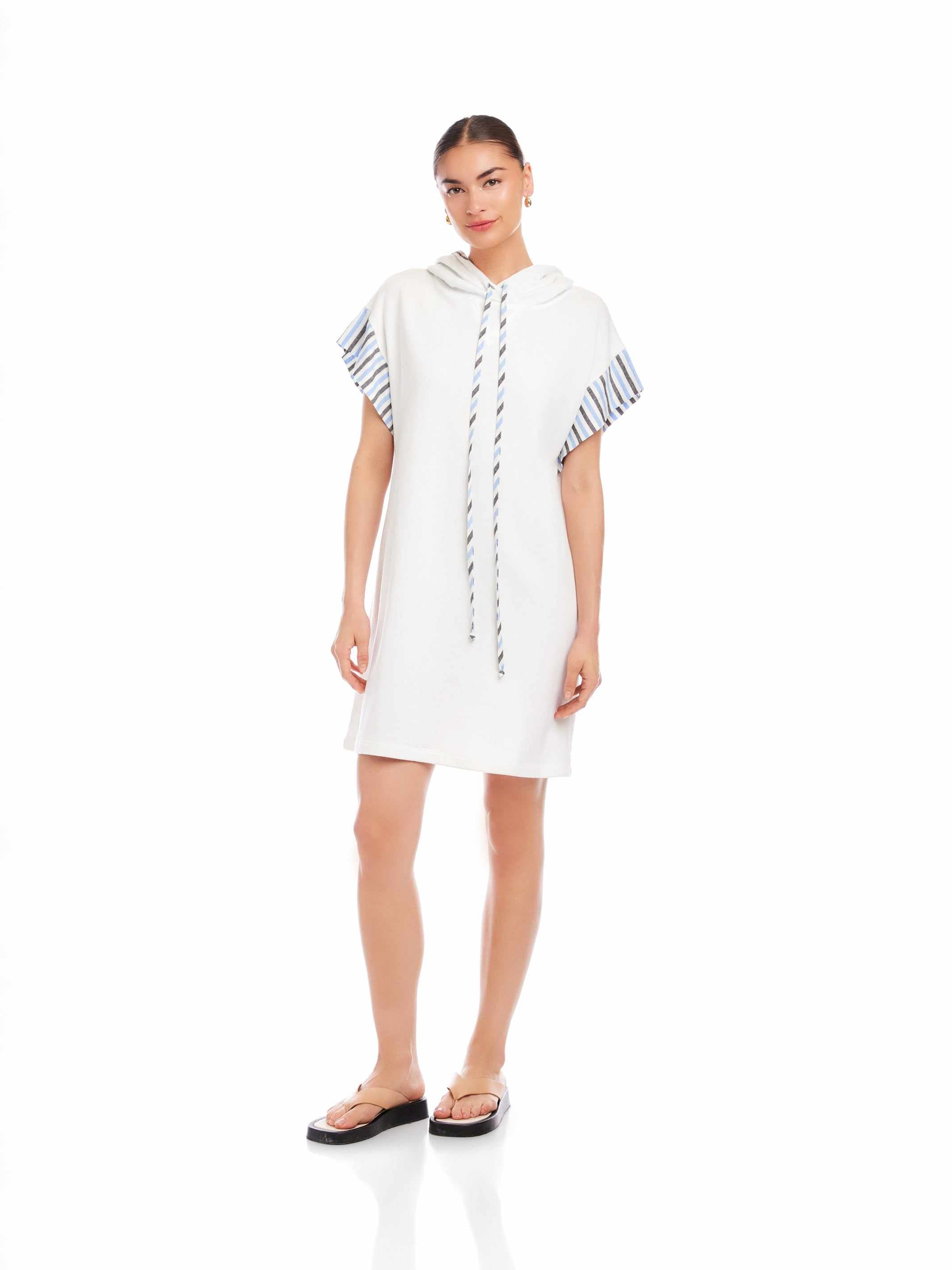 Dayna Contrast Hoodie Dress – Organic Cotton, Relaxed Fit