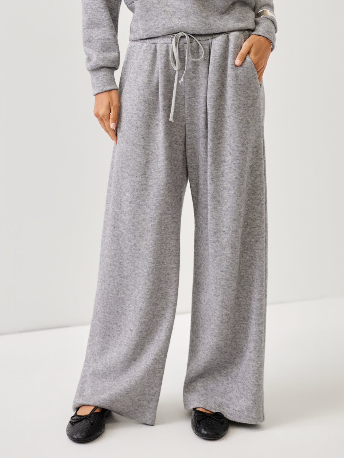 Jenny Pleated Sweatpants
