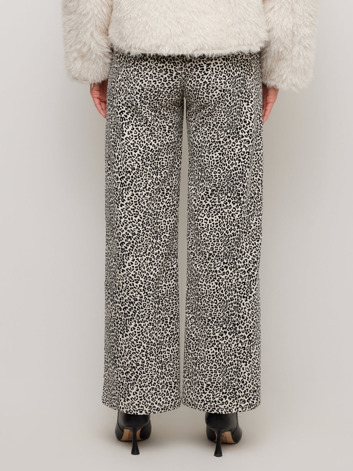 Livvy Corduroy Pants