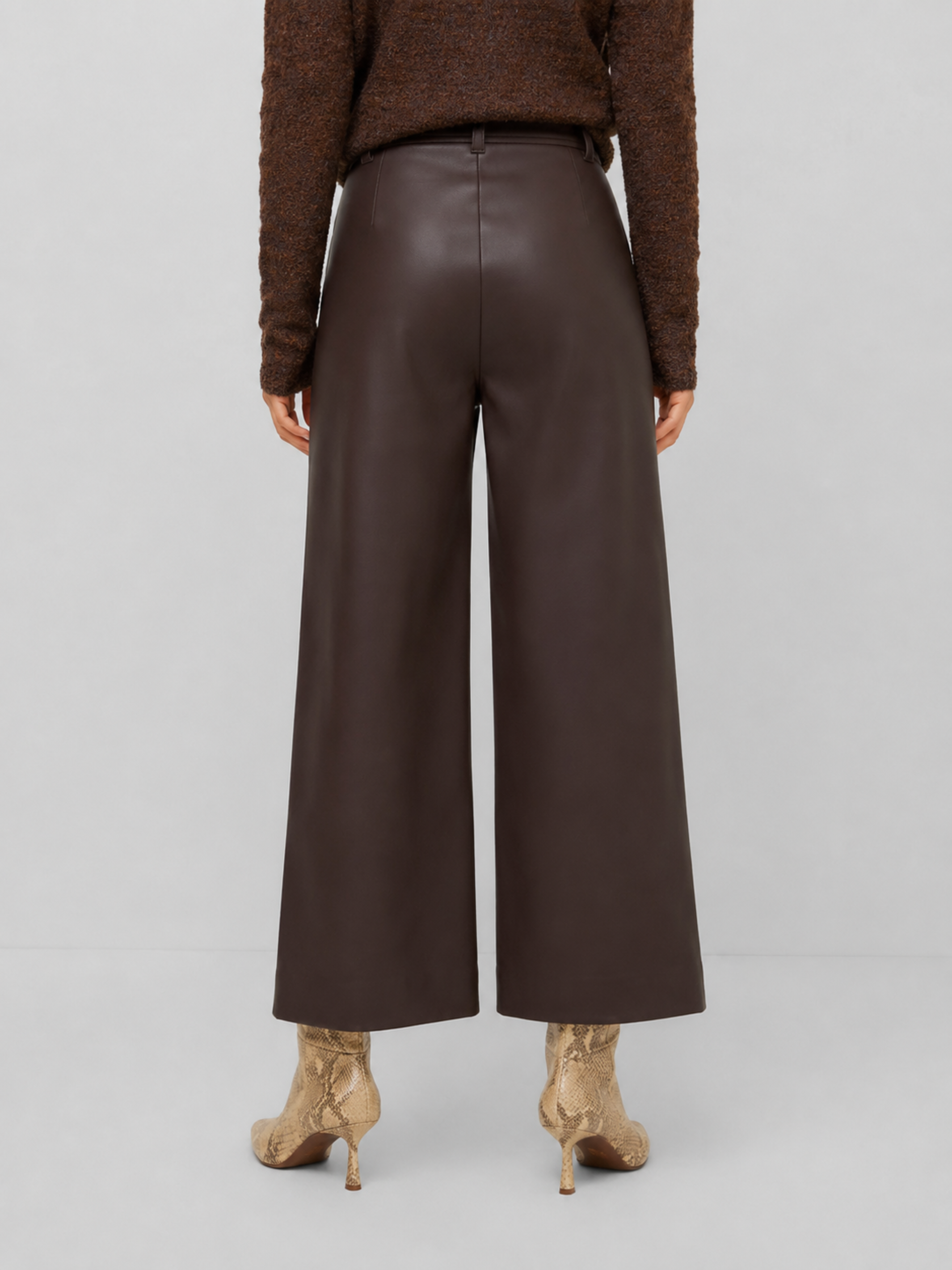 Rylee Cropped Pants | Fifteen Twenty Clothing