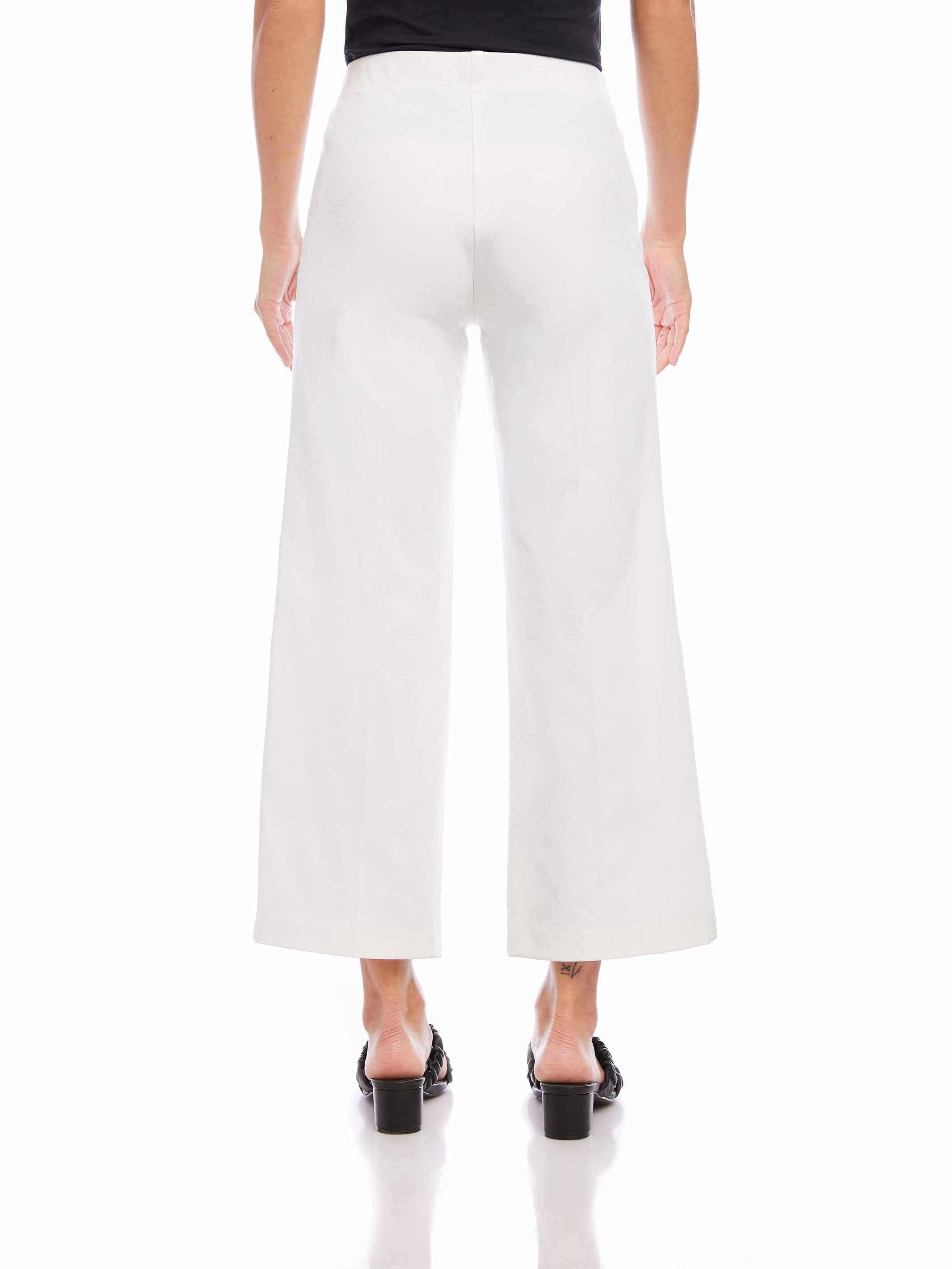 Wide-Leg Cropped Pants - Stylish Comfortable Viscose Blend