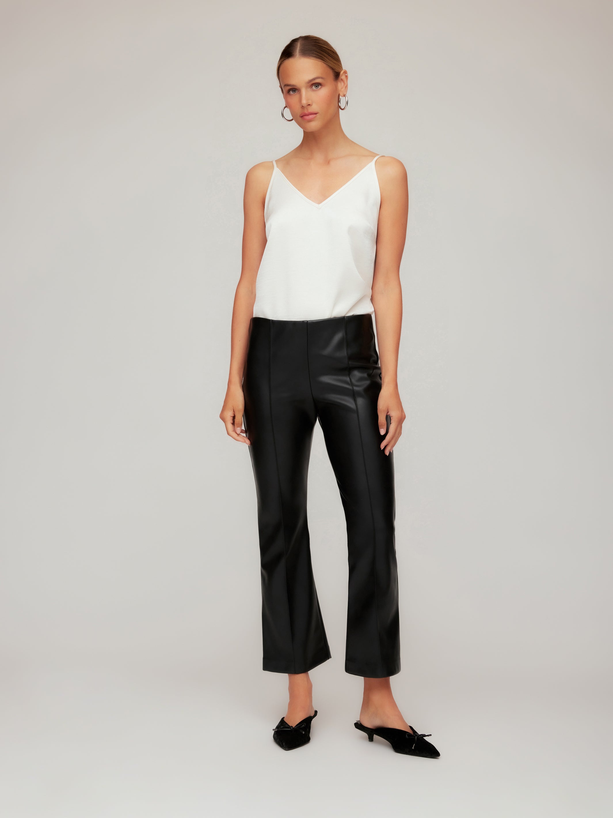 パンツ VEIN / SYNTHETIC LEATHER 1TUCK TROUSERS Sigourney Pintuck Pants | Fifteen Twenty Clothing